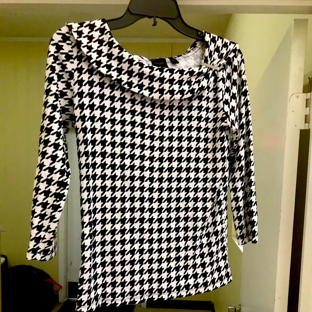 Women’s Rafaella pullover blouse, Size small